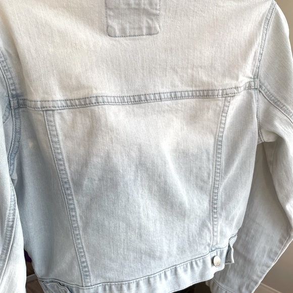 Forever 21 cropped denim jacket size S - Picture 6 of 8